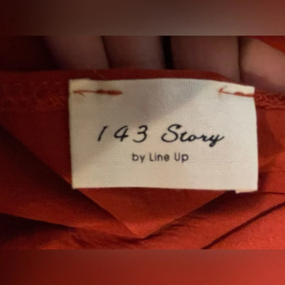 Silk 1 4 3 story off should top - Picture 2 of 7